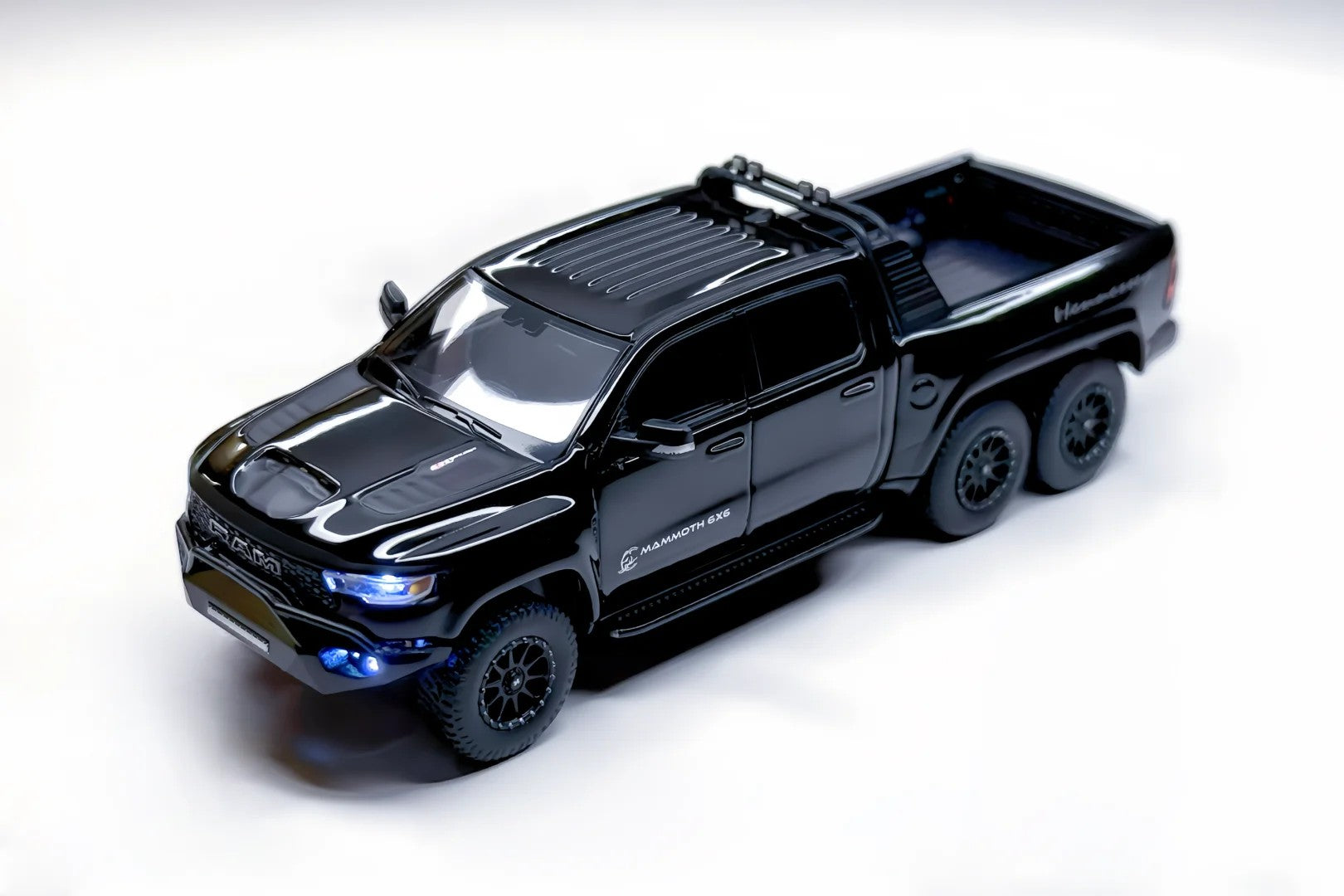 596 Model 1:64 Dodge Ram 1500 Trx 6x6 Hennessey Mammoth